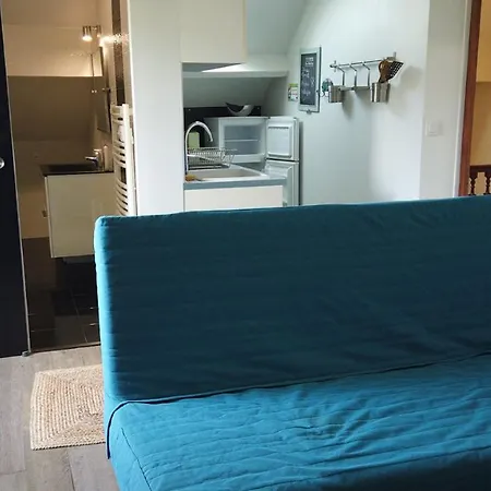 Cosy à Quelques Mètres De La *